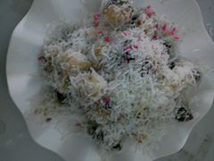 -红栌温泉山庄生态美食餐厅