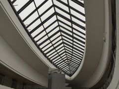 -上海滴水湖皇冠假日酒店