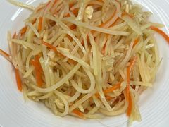 凉拌土豆丝-串门海鲜烧烤(五四广场店)