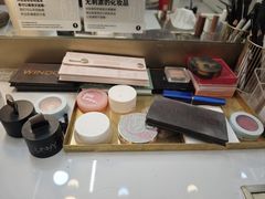 -HIMO海马体照相馆(上海华润CP静安店)