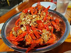 -琥珀老六龙虾(四里河店)