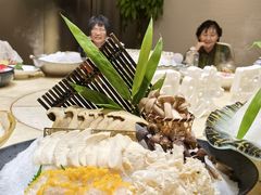 -海鲨湾海鲜会馆(百家湖1912店)