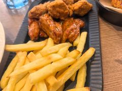 -必胜客(上海华谊新所店)
