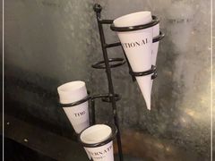 -喝丢一只鞋海鲜烧烤·海肠捞饭(东关街店)