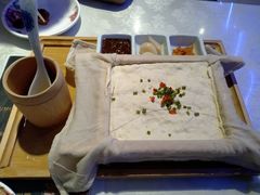 -阿三鱼头泡饼·家常菜