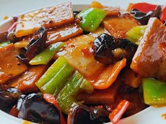 -一盏明灯全素斋(五爷庙店)