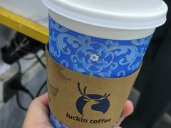 -瑞幸咖啡(上梅林地铁站店)