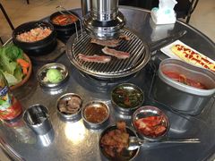 -釜山火炉·海鲜烤肉(紫藤路店)