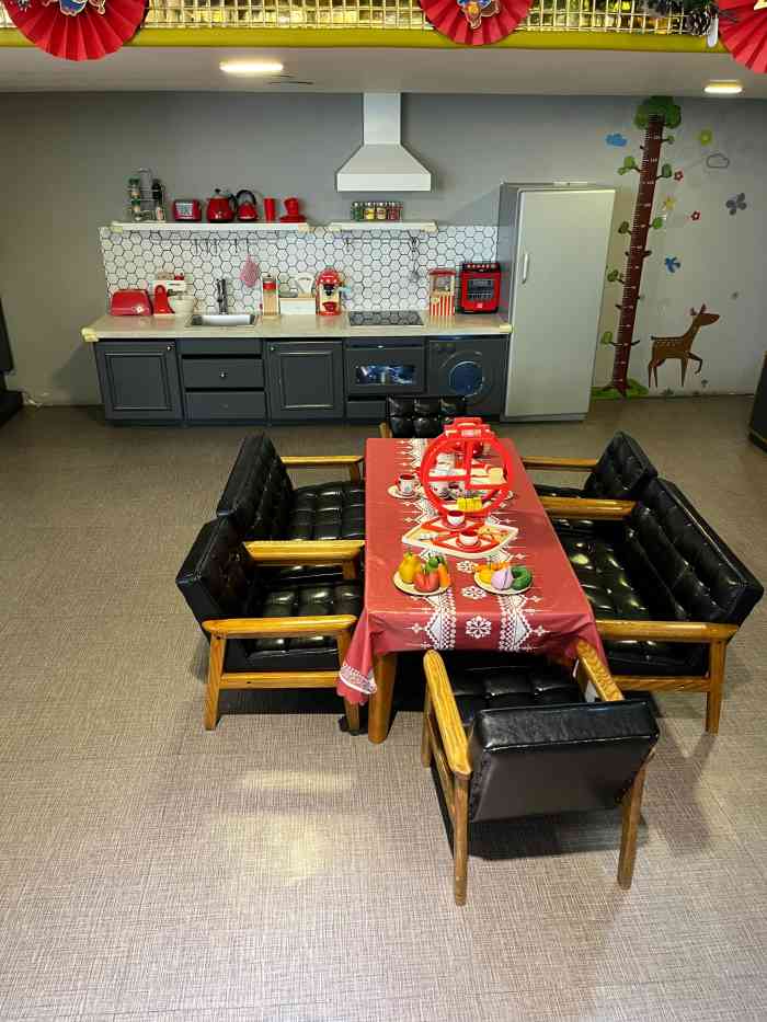 lilliput粒粒堡亲子餐厅(徐汇时光里店)