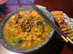 -粉家柳州螺蛳粉(杨宅路店)