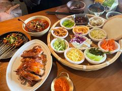 -包整·丝娃娃(一览甲秀楼风景店)