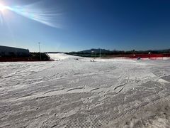 -华彬猛犸滑雪场