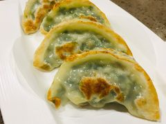 生煎鲜肉韭菜饺-武林厨神·粤式茶点(五羊店)