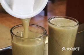 Freshly Squeezed Mung Bean Soup
