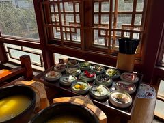 -桥香园过桥米线(国贸店)