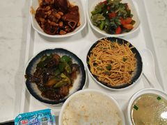 -上海浦东由由信福养老院