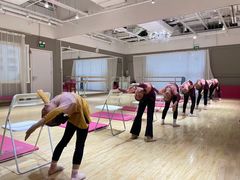 -炫艺舞蹈培训中心(枫尚奥特莱斯店)