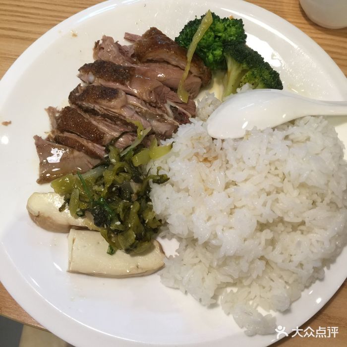 陈记勤业狮头鹅(卓越·intown店)小份鹅肉饭图片
