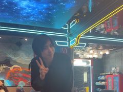 -屋有岛沉浸游戏旗舰店(中山公园店)