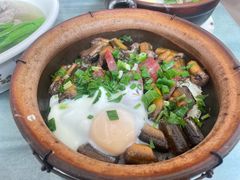 -容里煲仔饭(利丰北路店)