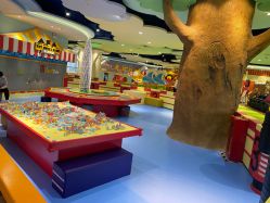 -MELAND CLUB亲子乐园•派对(虹桥万象城店)