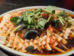 涼拌皮蛋豆腐-鱼鼎香烤鱼火锅(华发商都店)