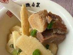 -披云山庄