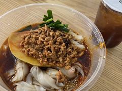 -洪记凉米线(新兴路店)