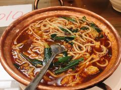 铜锅米线-88号小吃店·经典云南菜·地道纳西美食