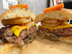 -LESCEDARS Brasserie Bistro香柏树