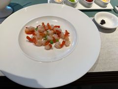 清朝手剥河虾仁配黑醋粒-鲤院·新中式美学·庭院餐厅(夫子庙店)