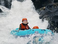 -龙井峡漂流