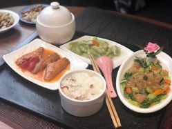 -阁涞玛尊月月子会所(温江店)