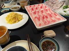 -鲜入唯煮·港式海鲜牛肉火锅(金宝街店)