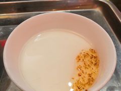 自制杏仁豆腐-姚记炒肝店(簋街店)