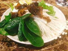 -猪啊牛呀羊啊铜盘烤肉(正大广场店)