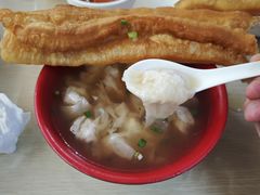 -张阿三馄饨店