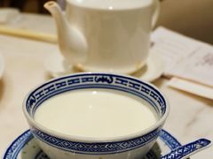 -香港百合居(LCM置汇旭辉广场店)
