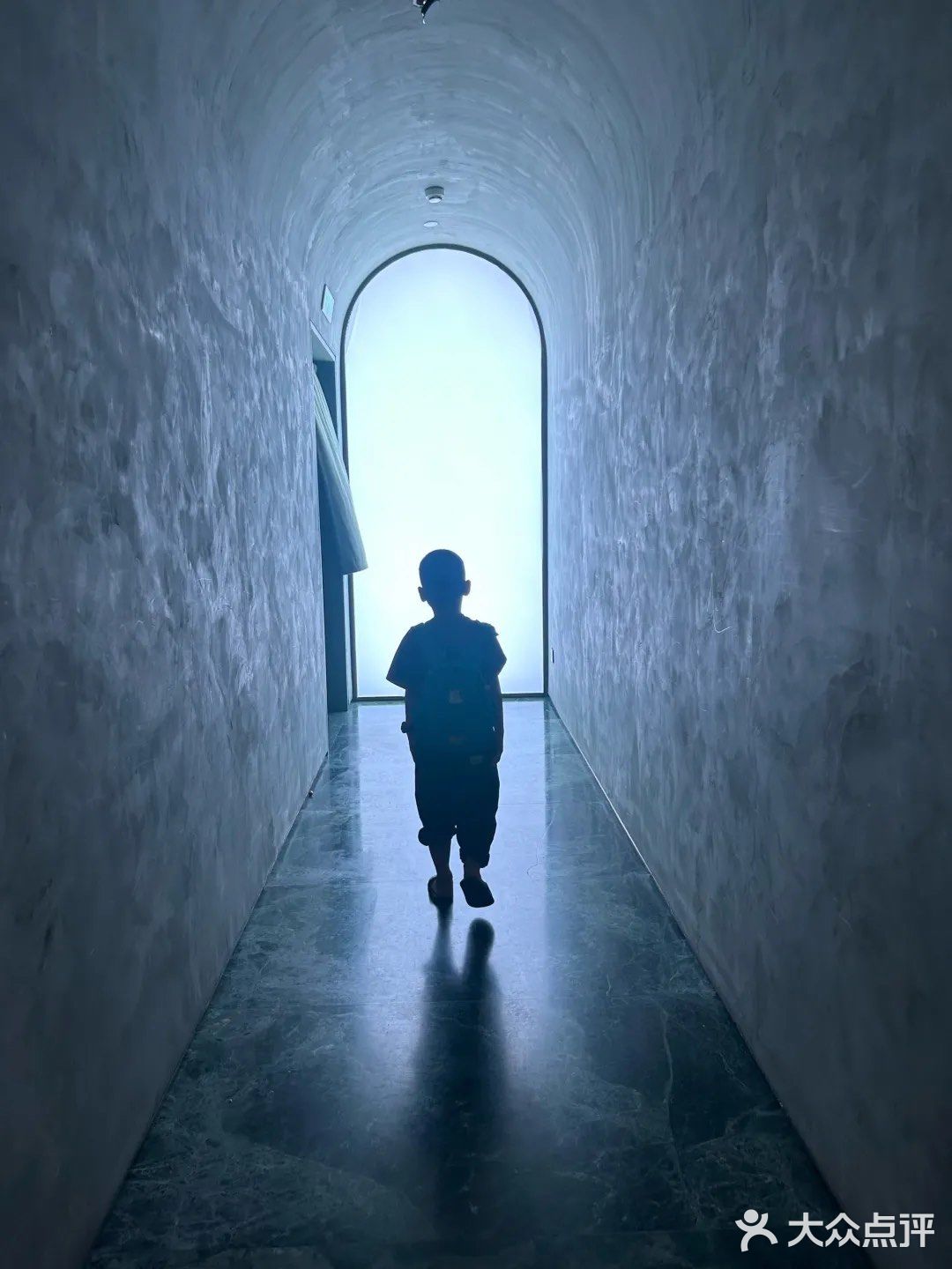 不愧是天目里的餐馆，高级感拉满！