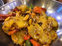 -维吾尔餐厅(宜山路店)