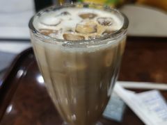 冰榛果拿铁-东海咖啡馆