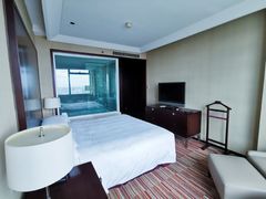 套房-上海龙之梦万丽酒店