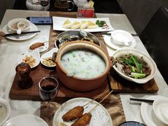 -山顶沙河粉-粤菜馆(凯旋店)