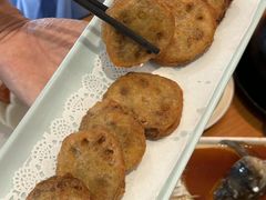 -莲餐厅·湖北菜·潜江小龙虾店(愚园路店)