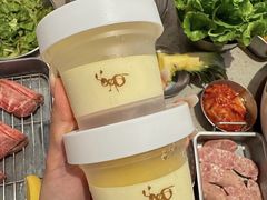 -蚂蚁洞·烤肉大营地(上海静安大悦城店)