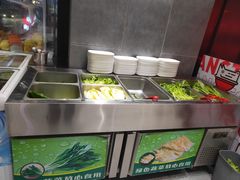 自助取餐区-狼头山火锅 KTV欢唱·烤串(理工大学店)