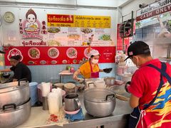 -榮泰米粉湯(Left Shop)