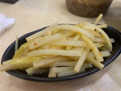 -龙记桂林米粉(财满街店)