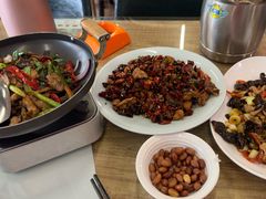 -我家小院川菜馆(杨家湾地铁站店)