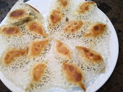 -周家大连水饺(美专校街店)